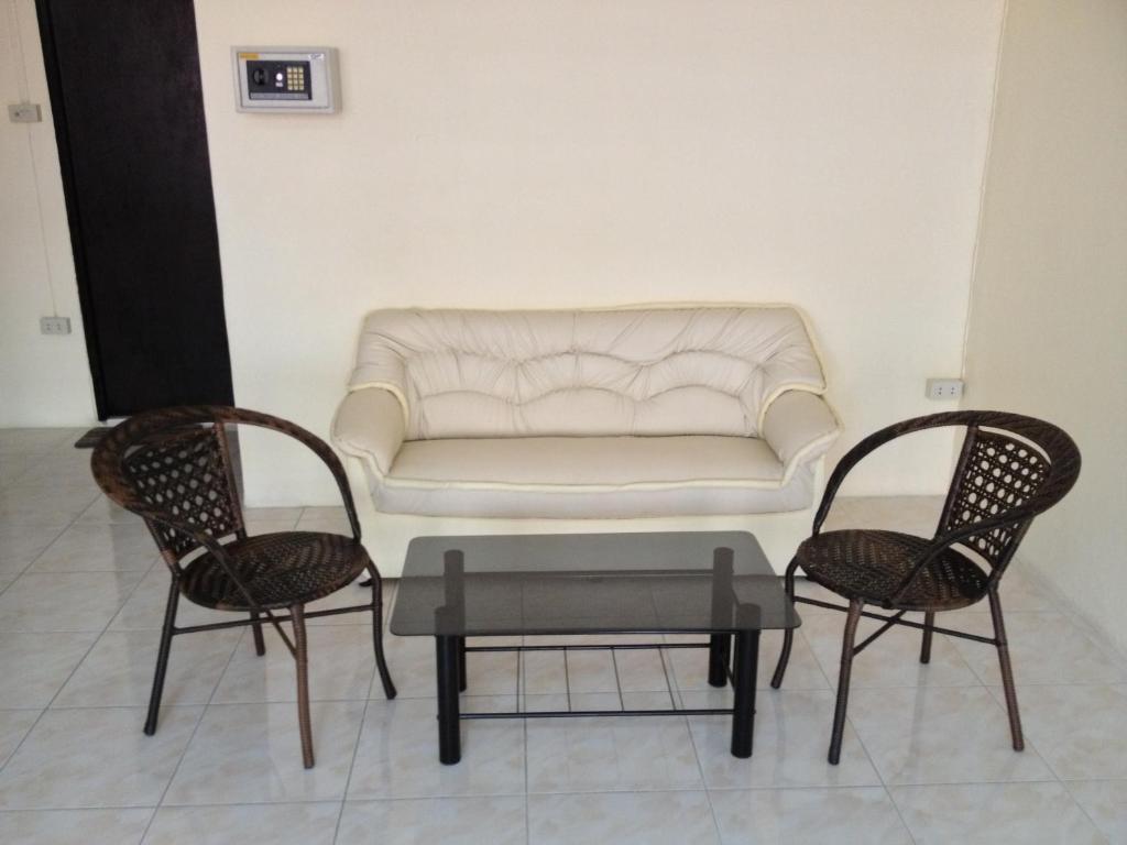 Artem'S Guesthouse Jomtien Exterior foto