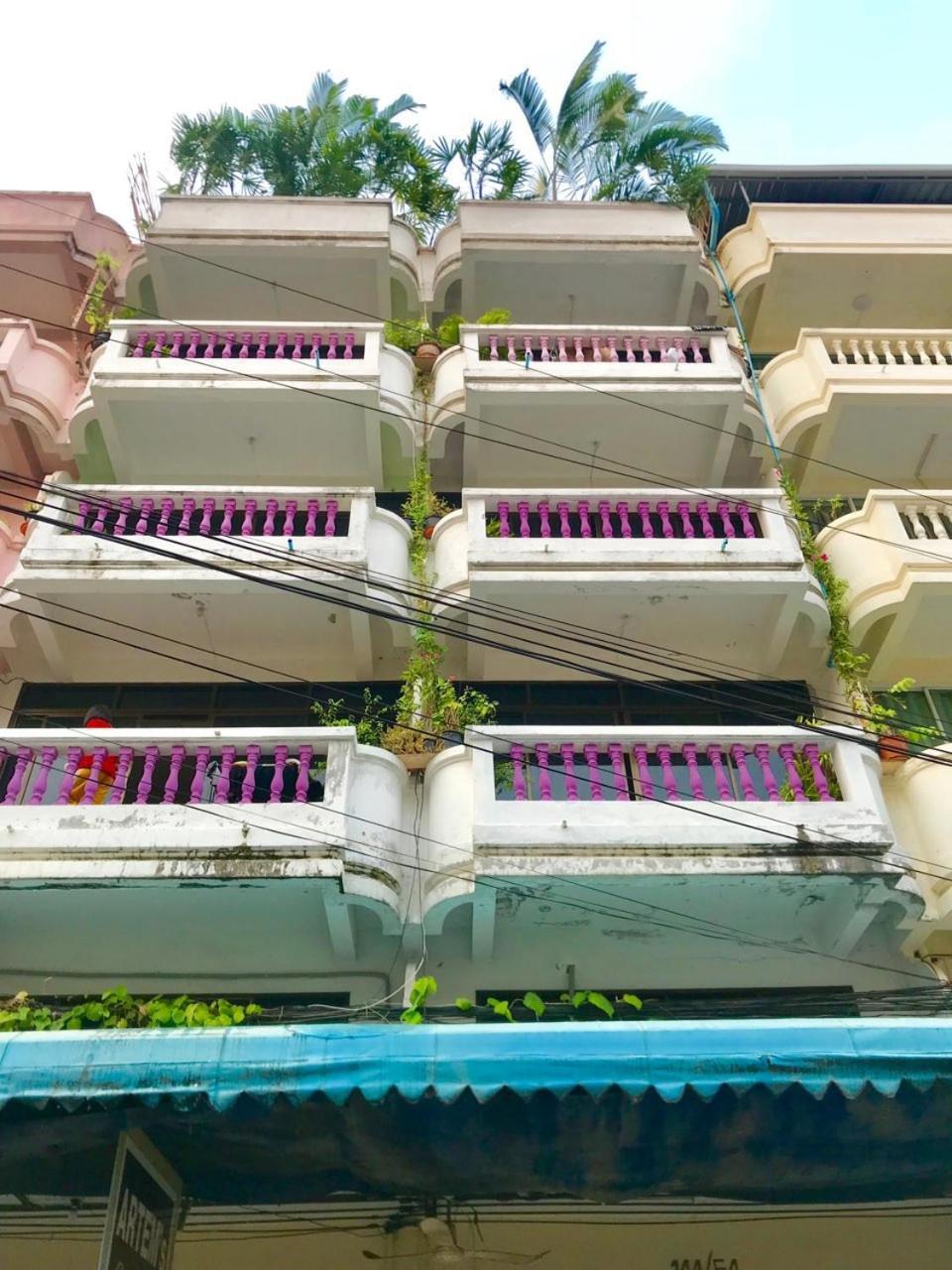 Artem'S Guesthouse Jomtien Exterior foto