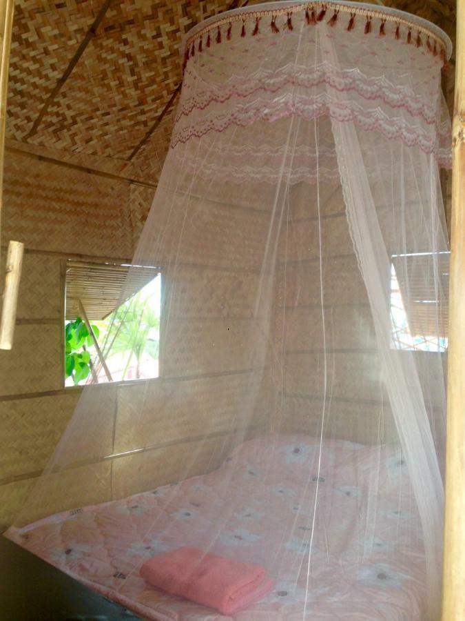 Artem'S Guesthouse Jomtien Exterior foto